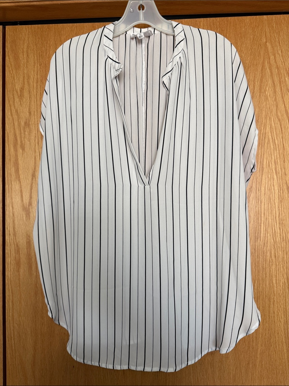 White Black-Striped V-Neck Short Sleeve Blouse